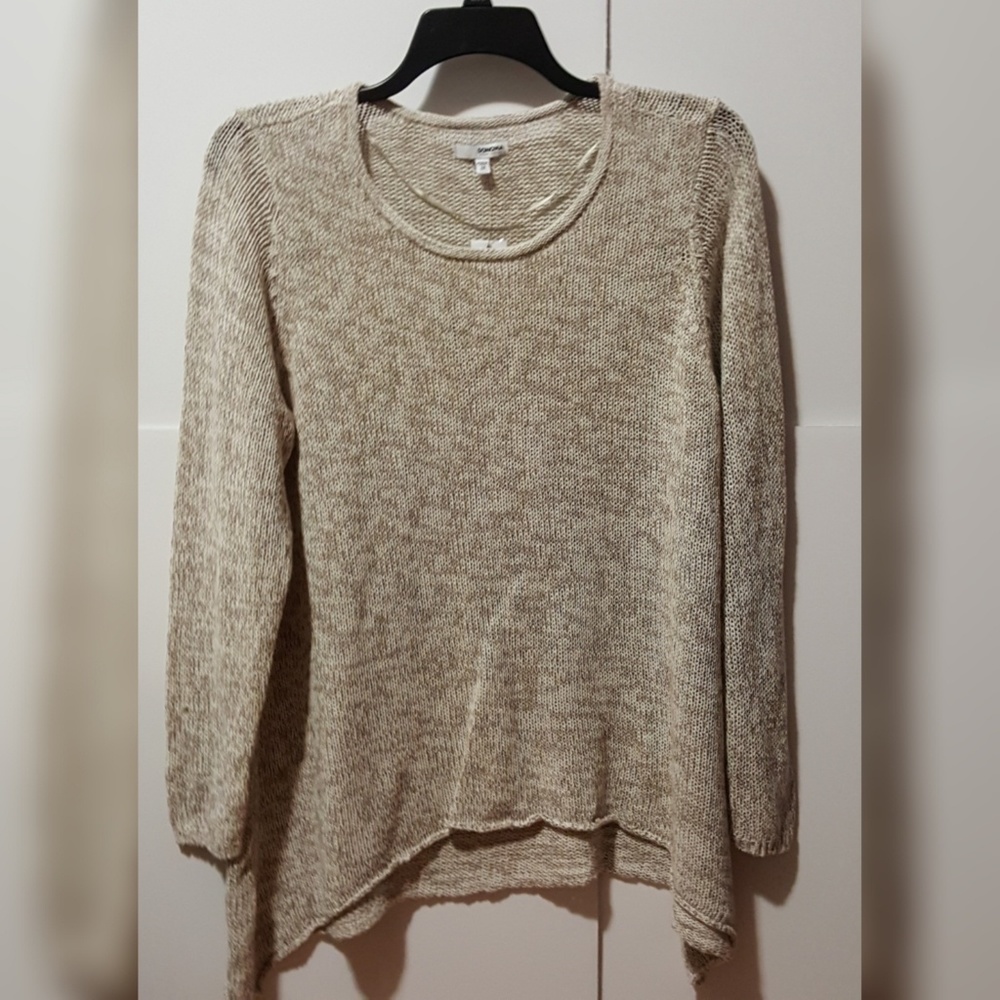 🆕️⚡Just listed ⚡Sonoma Biege Sweater